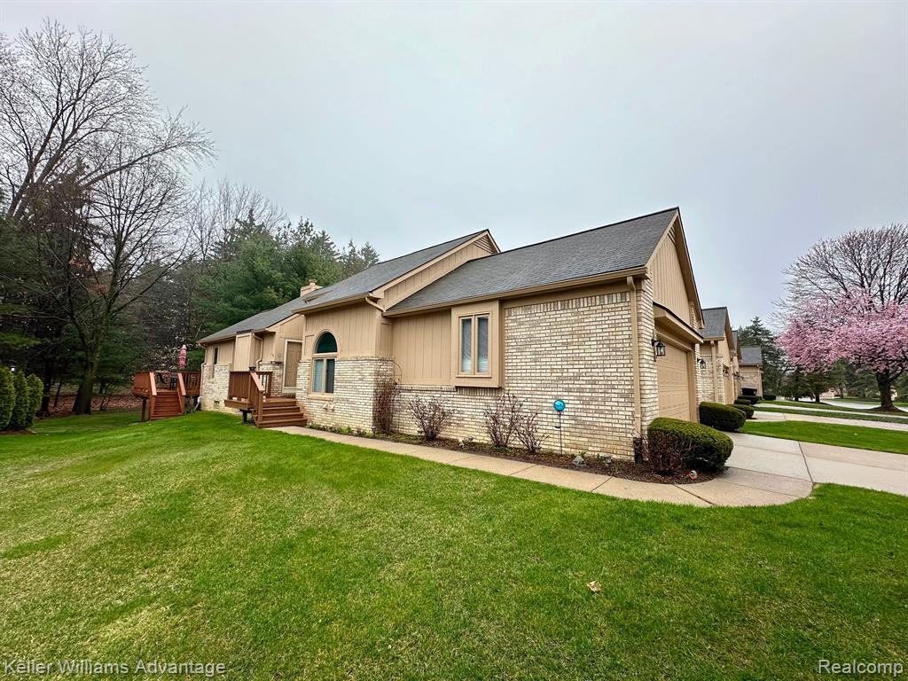 35310 Lone Pine Lane, Farmington Hills, MI 48335 — Photo 27