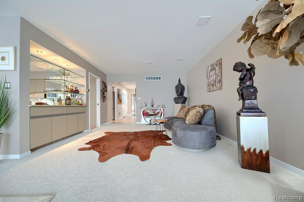 6023 PEBBLE LANE Court, West Bloomfield, MI — Photo 7