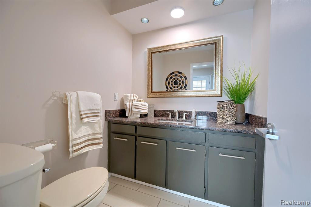 6023 PEBBLE LANE Court, West Bloomfield, MI — Photo 23