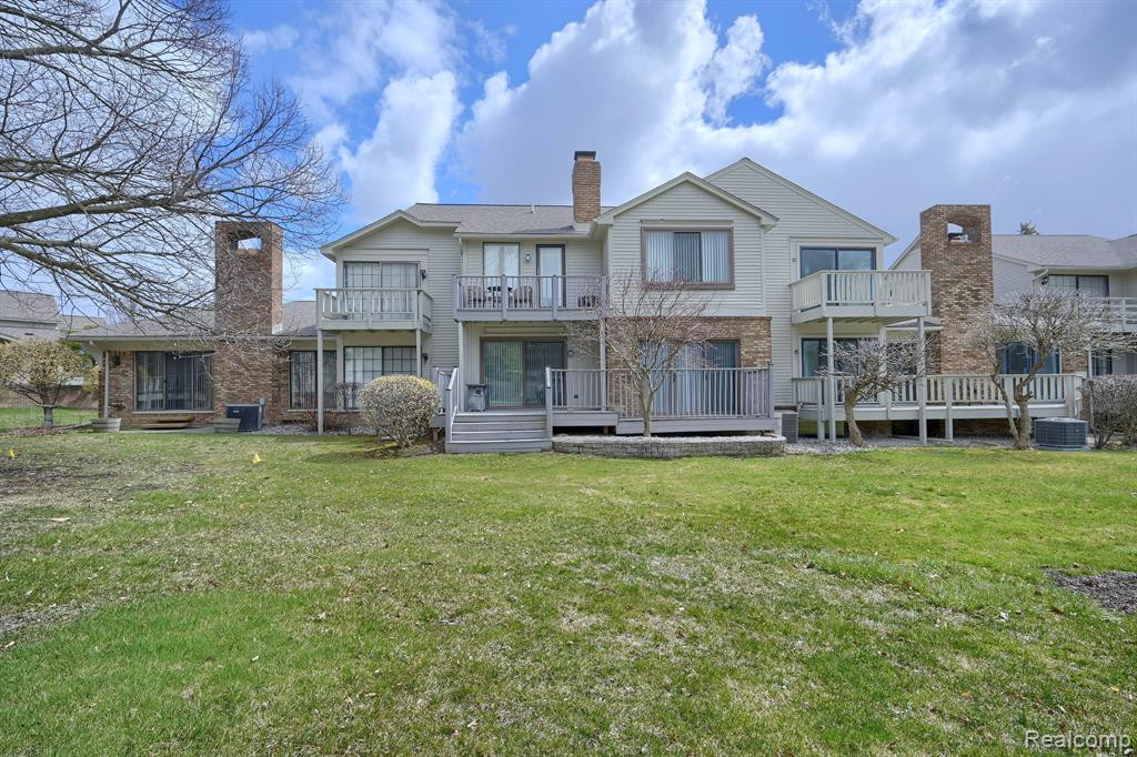6023 PEBBLE LANE Court, West Bloomfield, MI — Photo 37