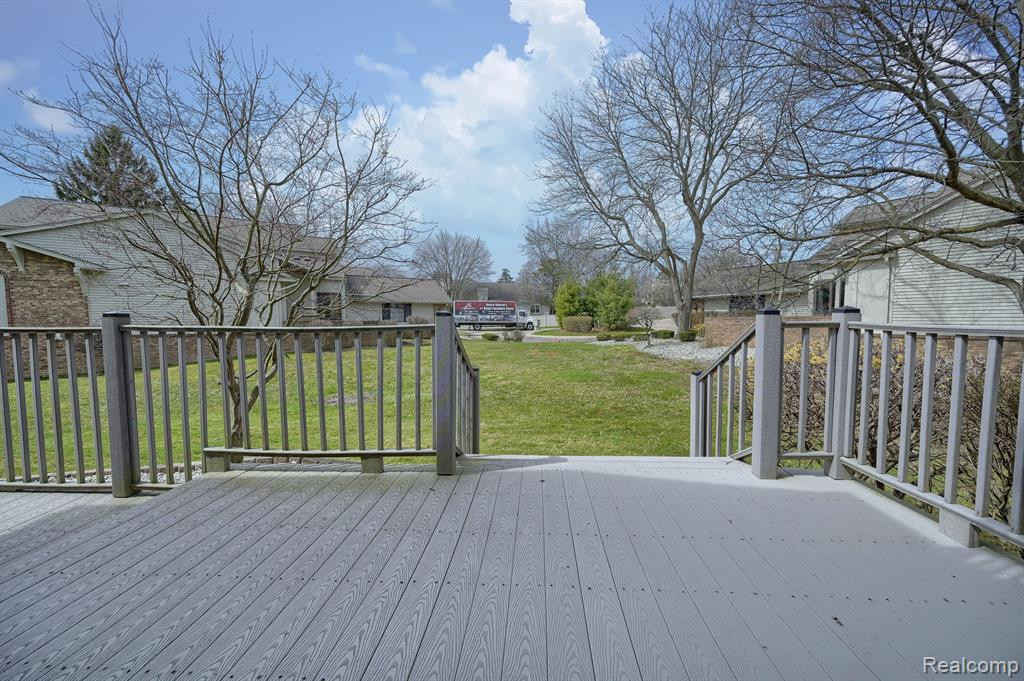 6023 PEBBLE LANE Court, West Bloomfield, MI — Photo 39