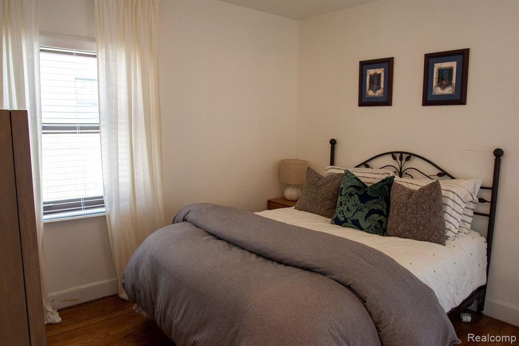 725 LINCOLN Road, Grosse Pointe, MI 48230 — Photo 26