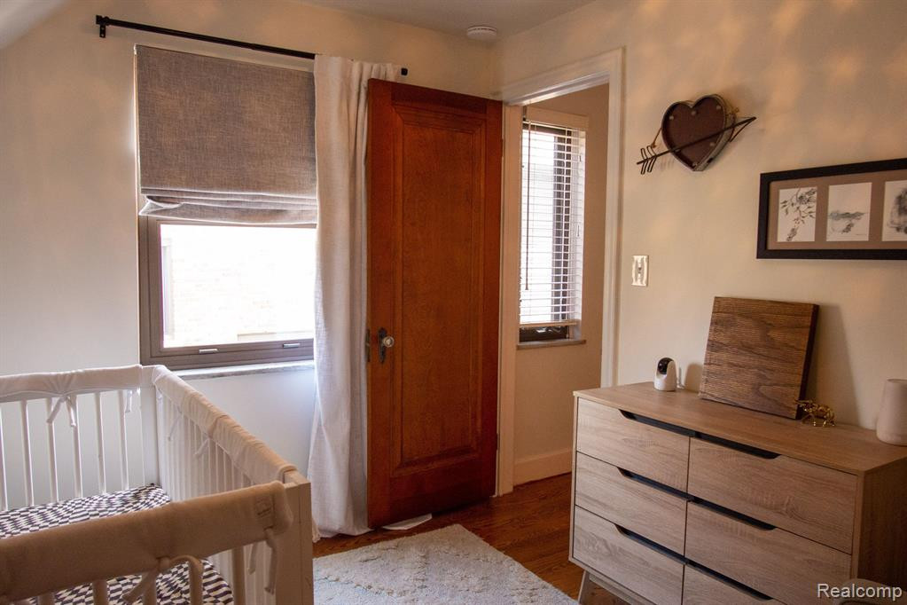 725 LINCOLN Road, Grosse Pointe, MI 48230 — Photo 33