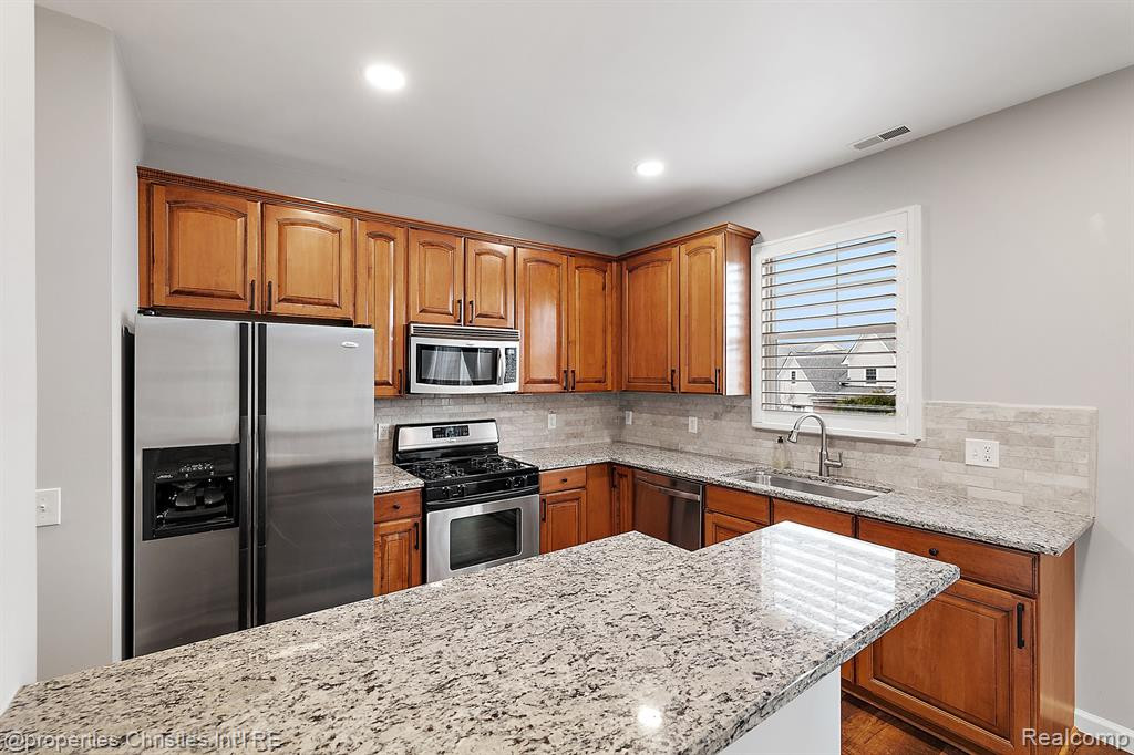 328 RED RYDER Drive, Plymouth, MI 48170 — Photo 7