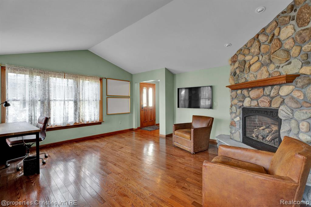 3972 N OAK Street, Metamora, MI 48455 — Photo 14
