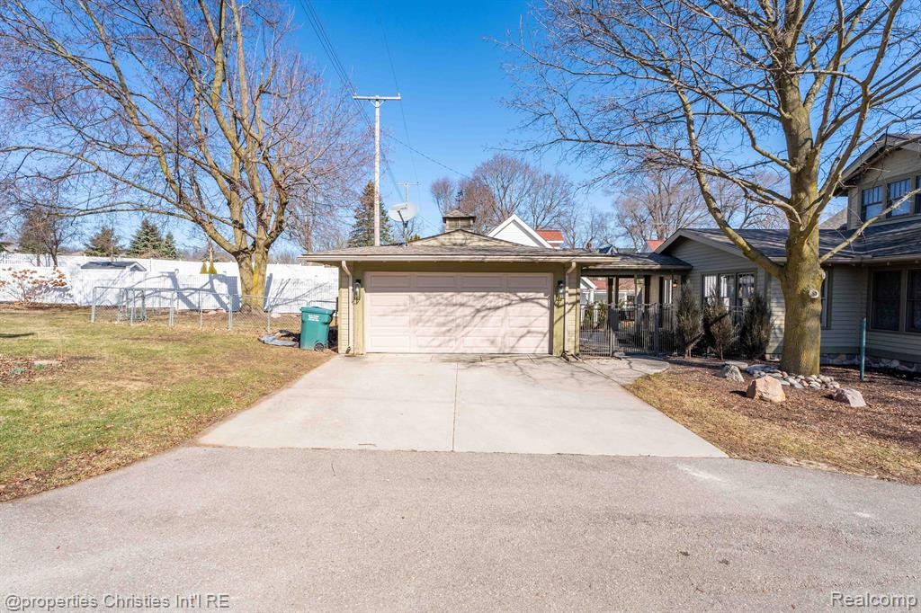 3972 N OAK Street, Metamora, MI 48455 — Photo 36
