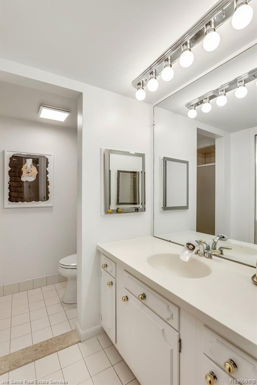 55 WOODLAND SHORES Drive, Grosse Pointe Shores, MI 48236 — Photo 27