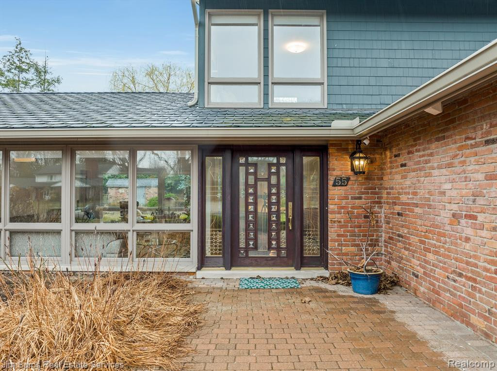 55 WOODLAND SHORES Drive, Grosse Pointe Shores, MI 48236 — Photo 47