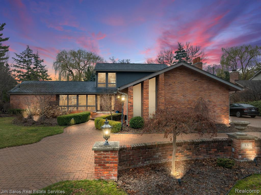 55 WOODLAND SHORES Drive, Grosse Pointe Shores, MI 48236 — Photo 48