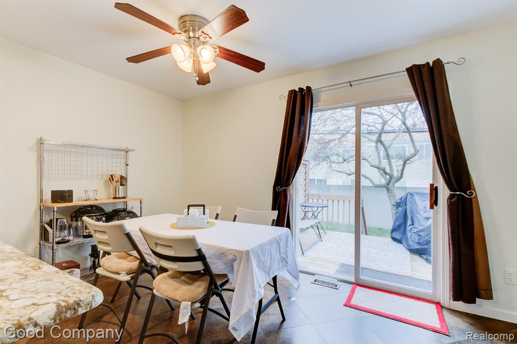 4931 CROOKS Road, Royal Oak, MI 48073 — Photo 7