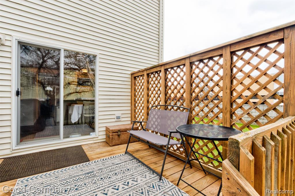 4931 CROOKS Road, Royal Oak, MI 48073 — Photo 25