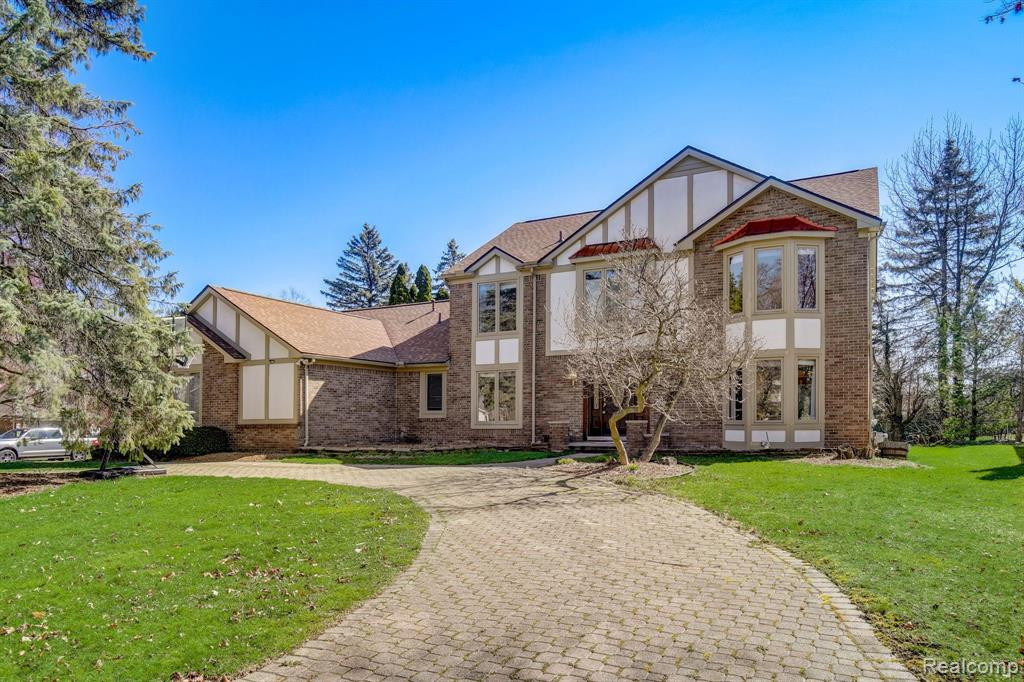 41773 Waterfall Road, Northville, MI 48168 — Photo 6