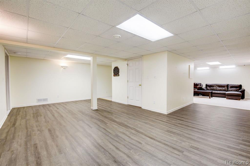 41773 Waterfall Road, Northville, MI 48168 — Photo 45