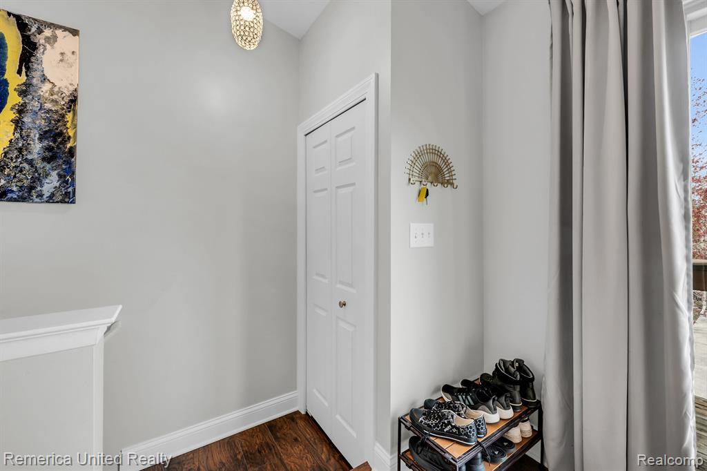 3048 FOREST CREEK Court, 48, Ann Arbor, MI 48108 — Photo 3