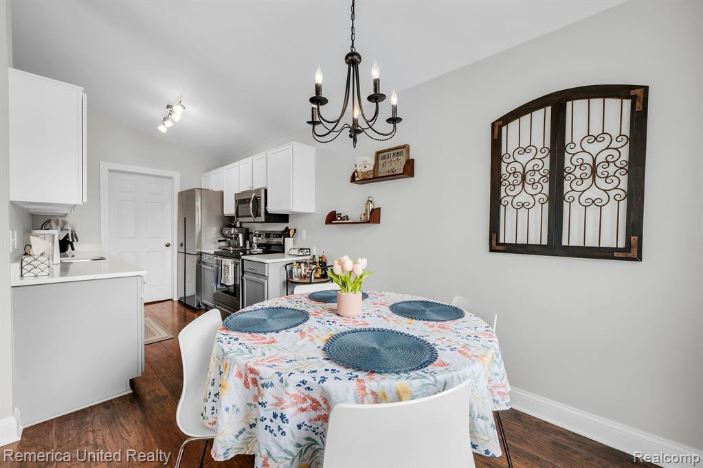 3048 FOREST CREEK Court, 48, Ann Arbor, MI 48108 — Photo 7
