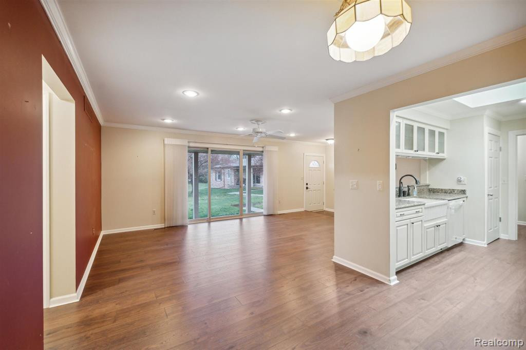 49420 MAYFLOWER, 57, Shelby Twp, MI 48315 — Photo 11