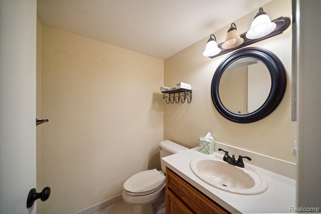 49420 MAYFLOWER, 57, Shelby Twp, MI 48315 — Photo 28
