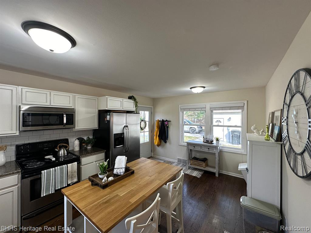 5625 FERNLANDS, Pinckney, MI 48169 — Photo 17
