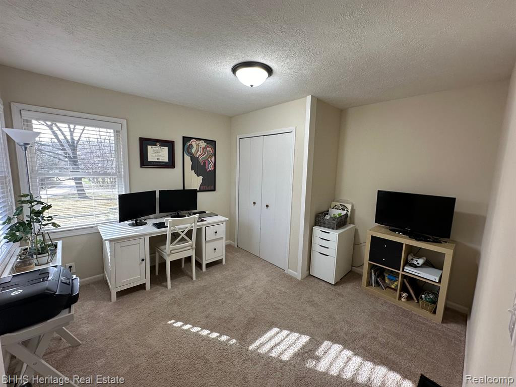 5625 FERNLANDS, Pinckney, MI 48169 — Photo 30