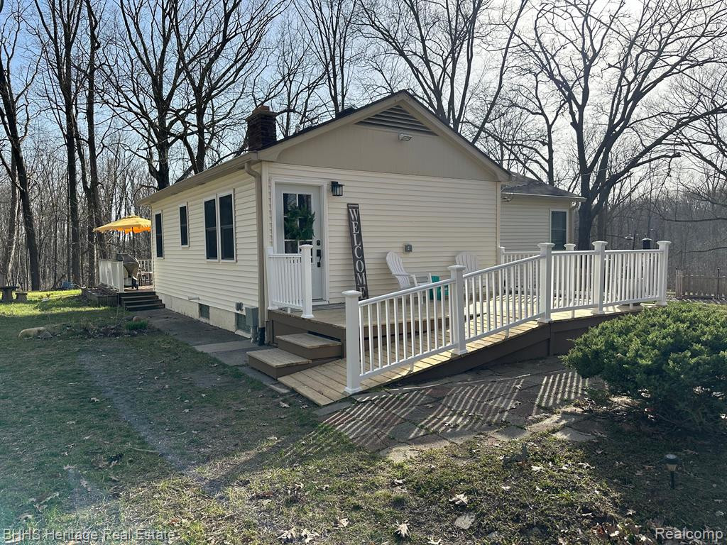 5625 FERNLANDS, Pinckney, MI 48169 — Photo 4