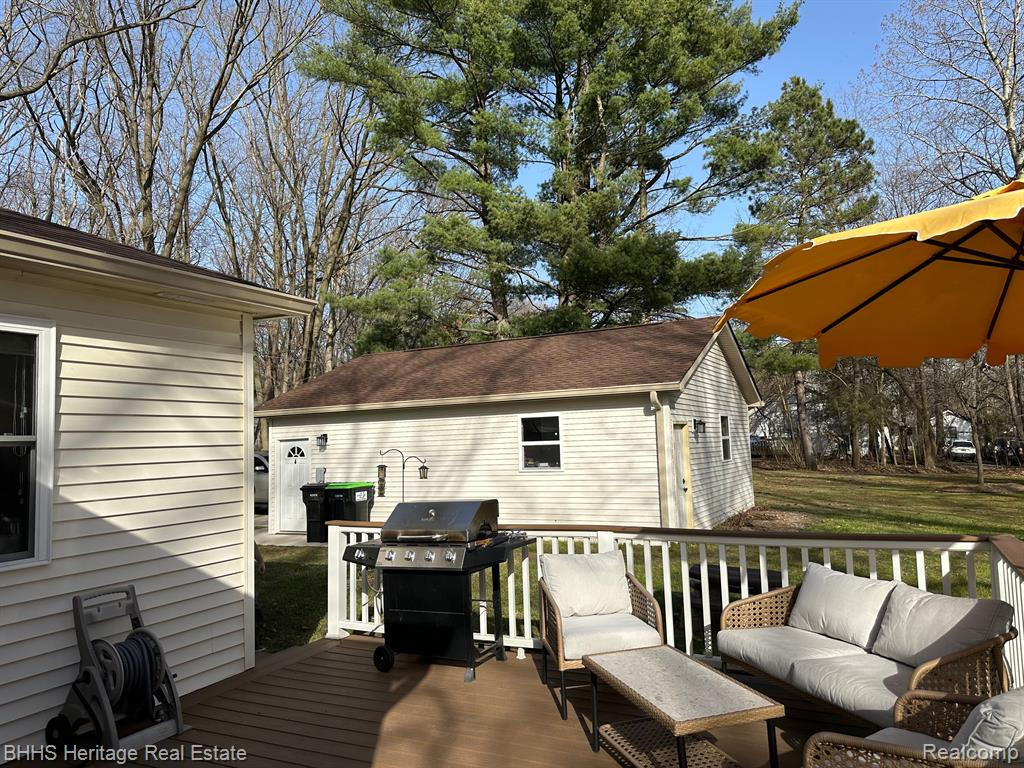 5625 FERNLANDS, Pinckney, MI 48169 — Photo 13