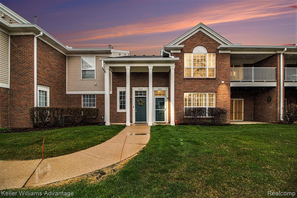 16747 Carriage Way, Northville, MI 48168 — Photo 16
