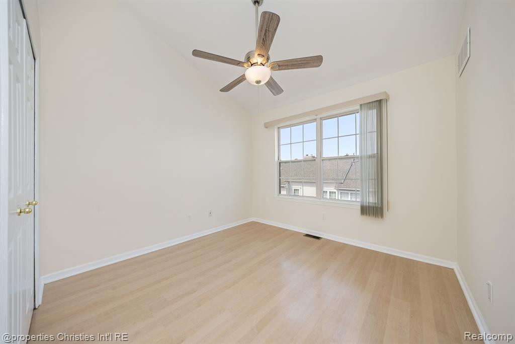 154 ALLENHURST Avenue, Royal Oak, MI 48067 — Photo 23