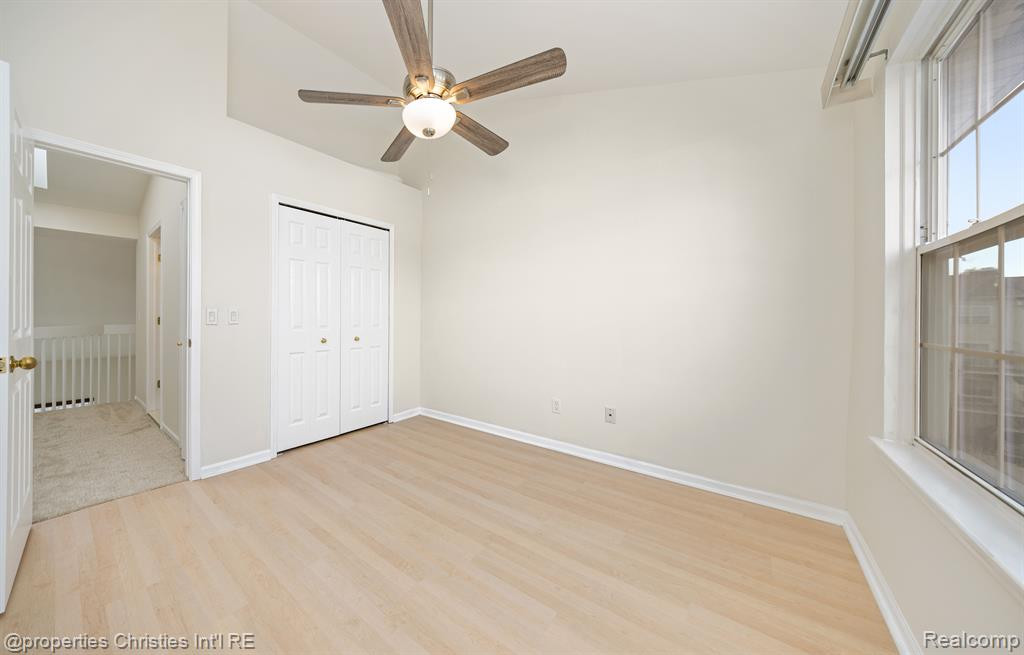 154 ALLENHURST Avenue, Royal Oak, MI 48067 — Photo 24