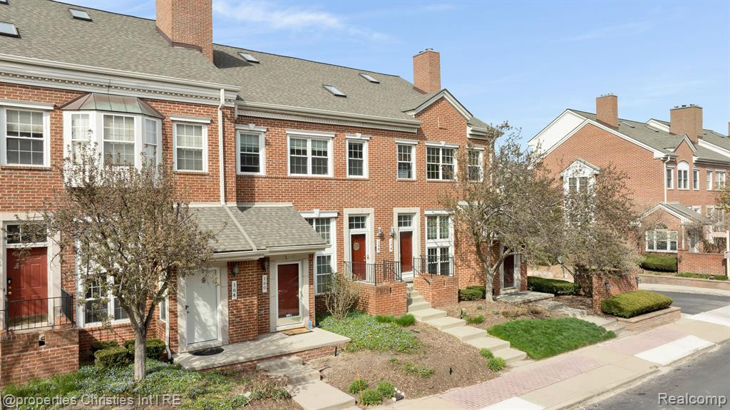 154 ALLENHURST Avenue, Royal Oak, MI 48067 — Photo 32