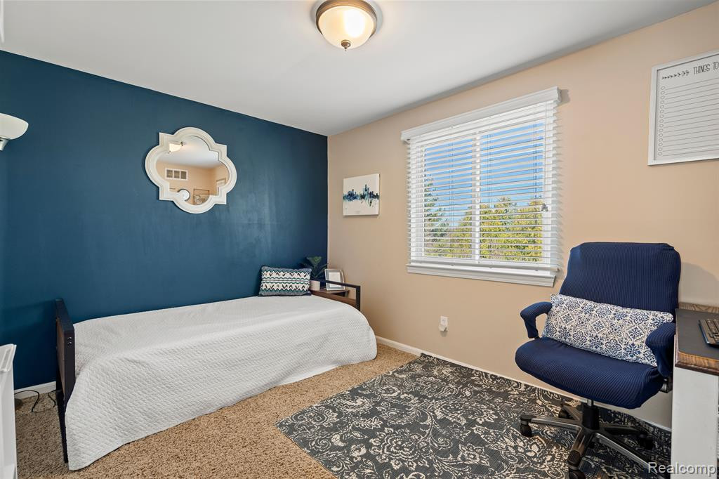 840 DAHLIA Lane, Rochester Hills, MI 48307 — Photo 17