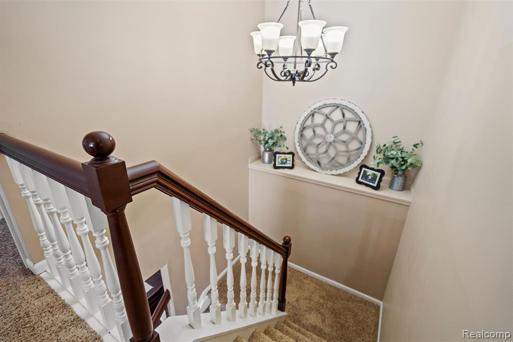 840 DAHLIA Lane, Rochester Hills, MI 48307 — Photo 18