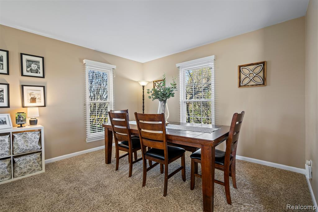 840 DAHLIA Lane, Rochester Hills, MI 48307 — Photo 19