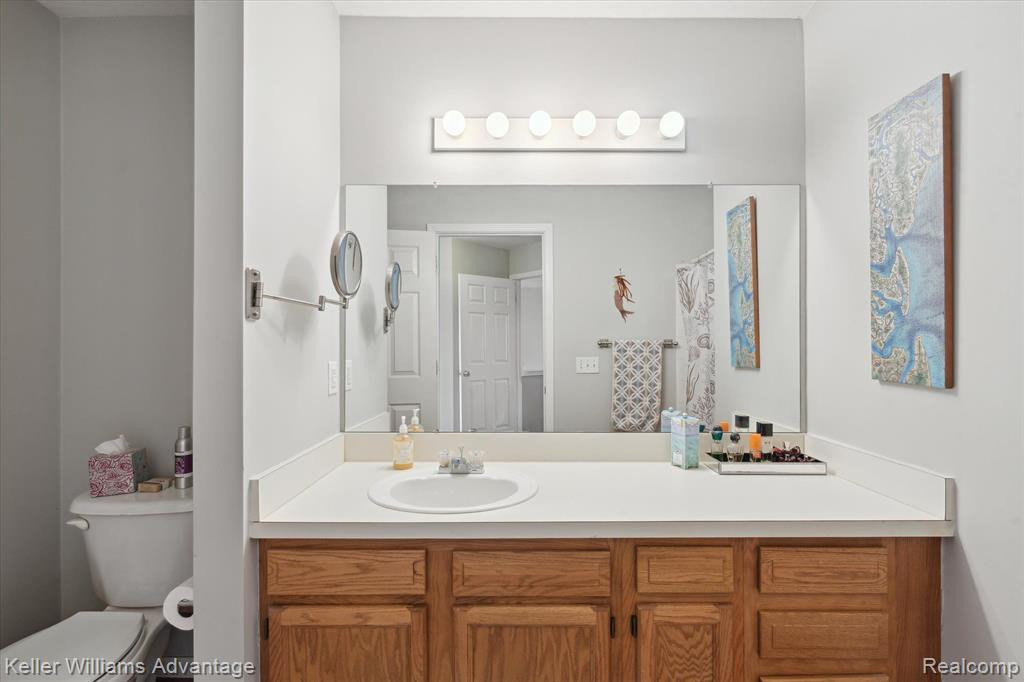 5437 ELMHURST Drive, 62, Trenton, MI 48183 — Photo 32