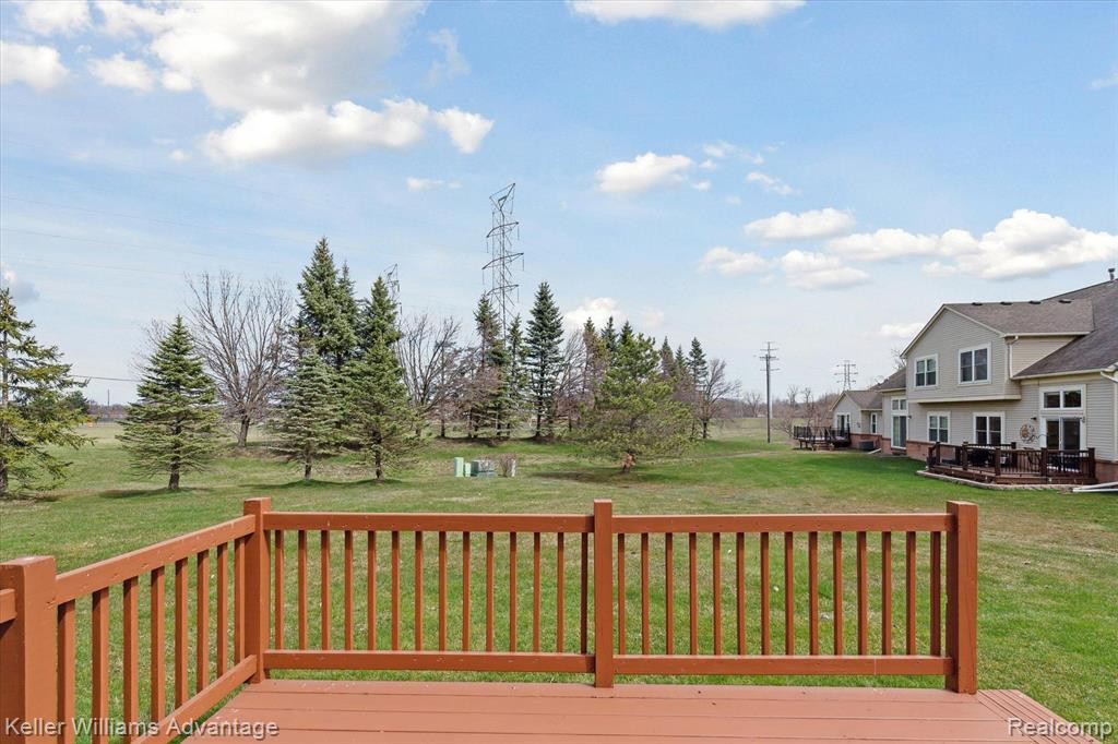 5437 ELMHURST Drive, 62, Trenton, MI 48183 — Photo 38