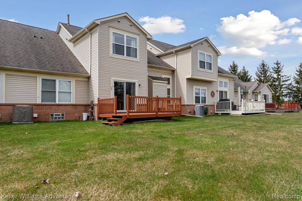 5437 ELMHURST Drive, 62, Trenton, MI 48183 — Photo 39