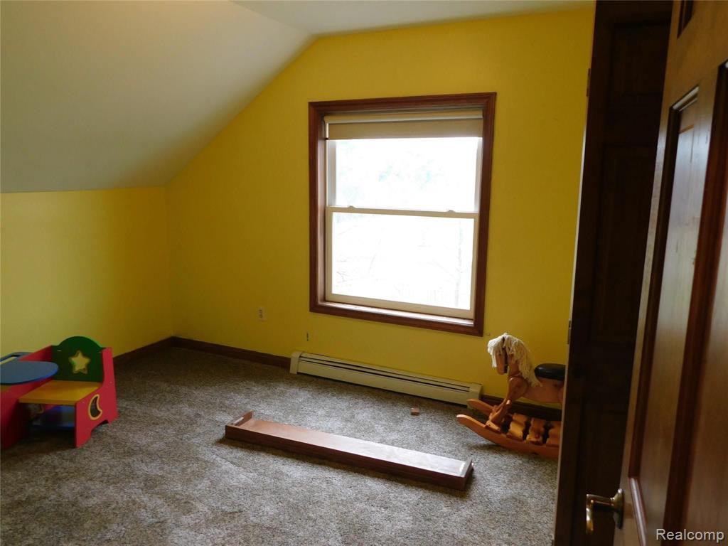 8753 HOLLOW CORNERS Road, Almont, MI 48003 — Photo 25