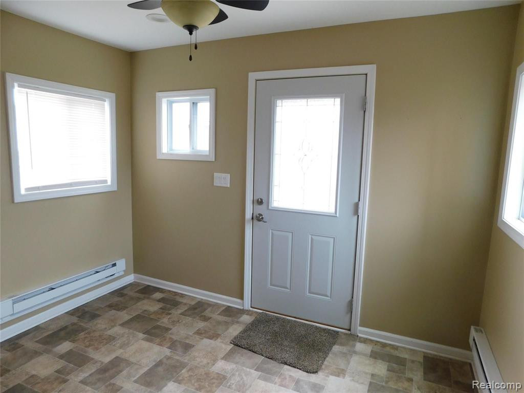 8753 HOLLOW CORNERS Road, Almont, MI 48003 — Photo 30