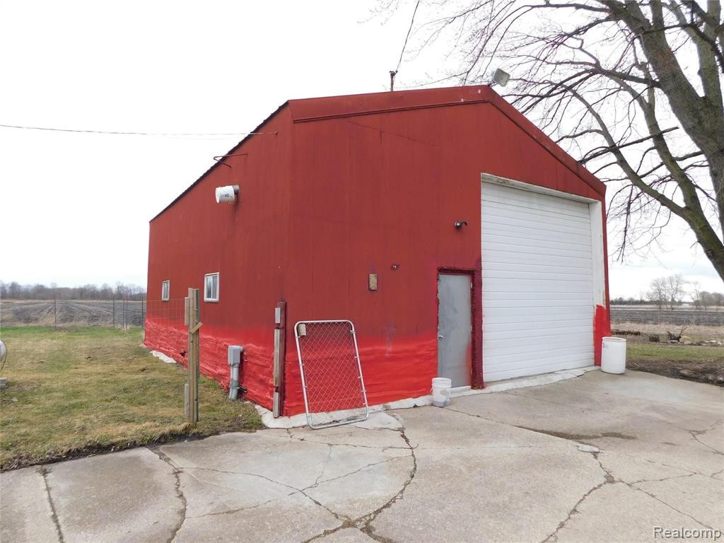 8753 HOLLOW CORNERS Road, Almont, MI 48003 — Photo 49