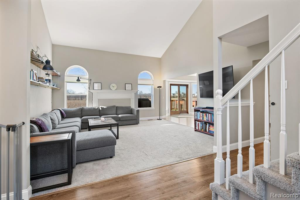 7854 GREENE FARM Drive, Ypsilanti, MI 48197 — Photo 5