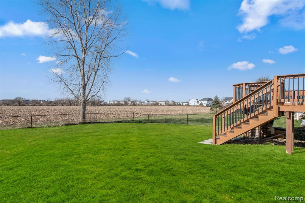 7854 GREENE FARM Drive, Ypsilanti, MI 48197 — Photo 35