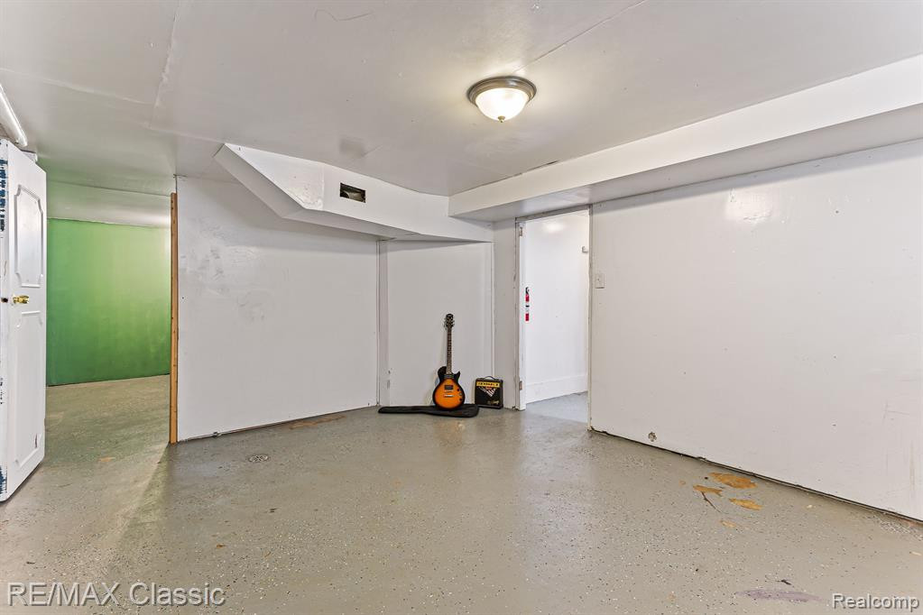 4419 HOWE Road, Wayne, MI 48184 — Photo 20