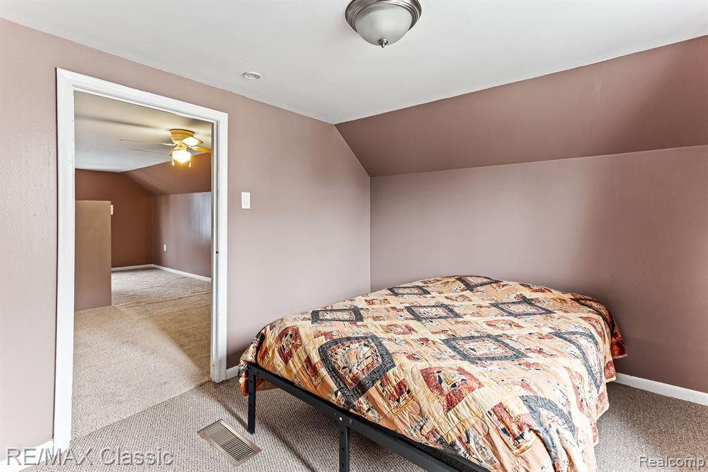 4419 HOWE Road, Wayne, MI 48184 — Photo 16