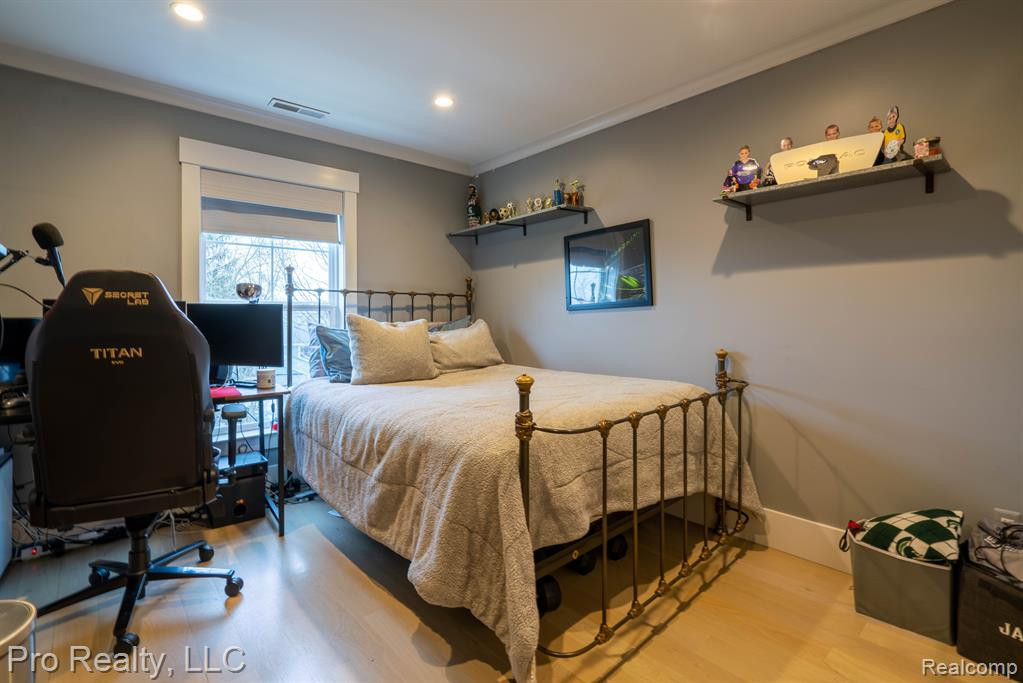 303 RED RYDER Drive, Plymouth, MI 48170 — Photo 38