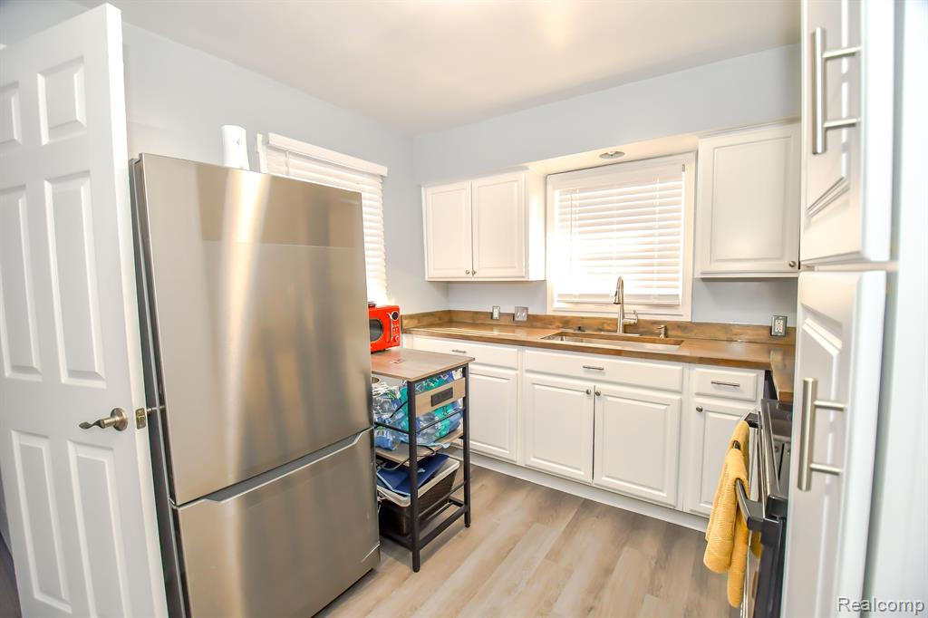 21344 MITCHELLDALE Avenue, Ferndale, MI 48220 — Photo 8