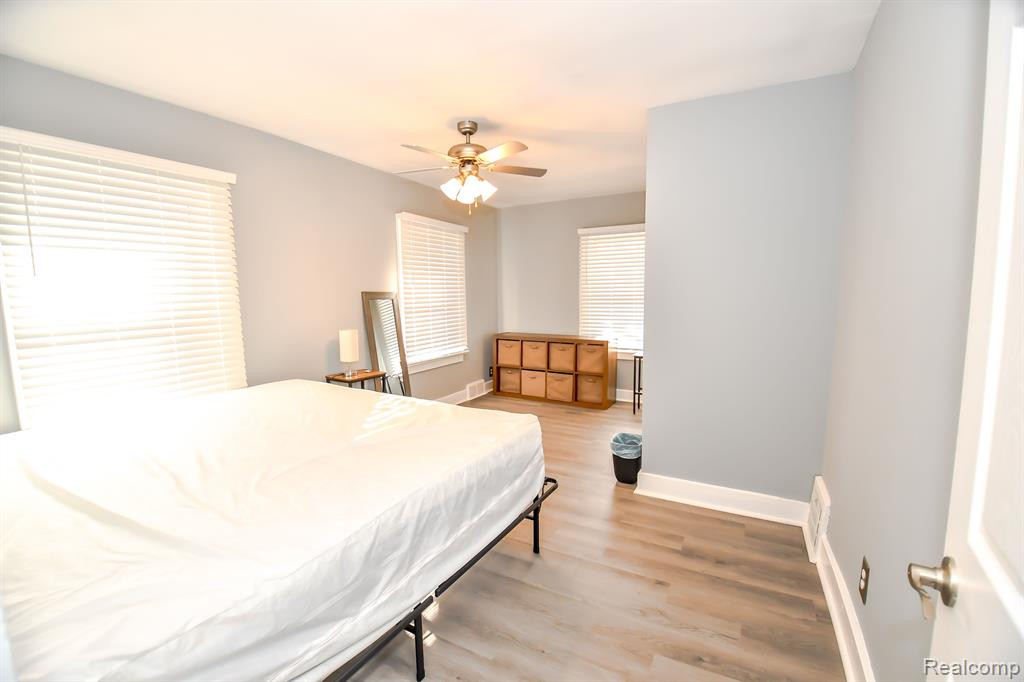 21344 MITCHELLDALE Avenue, Ferndale, MI 48220 — Photo 12