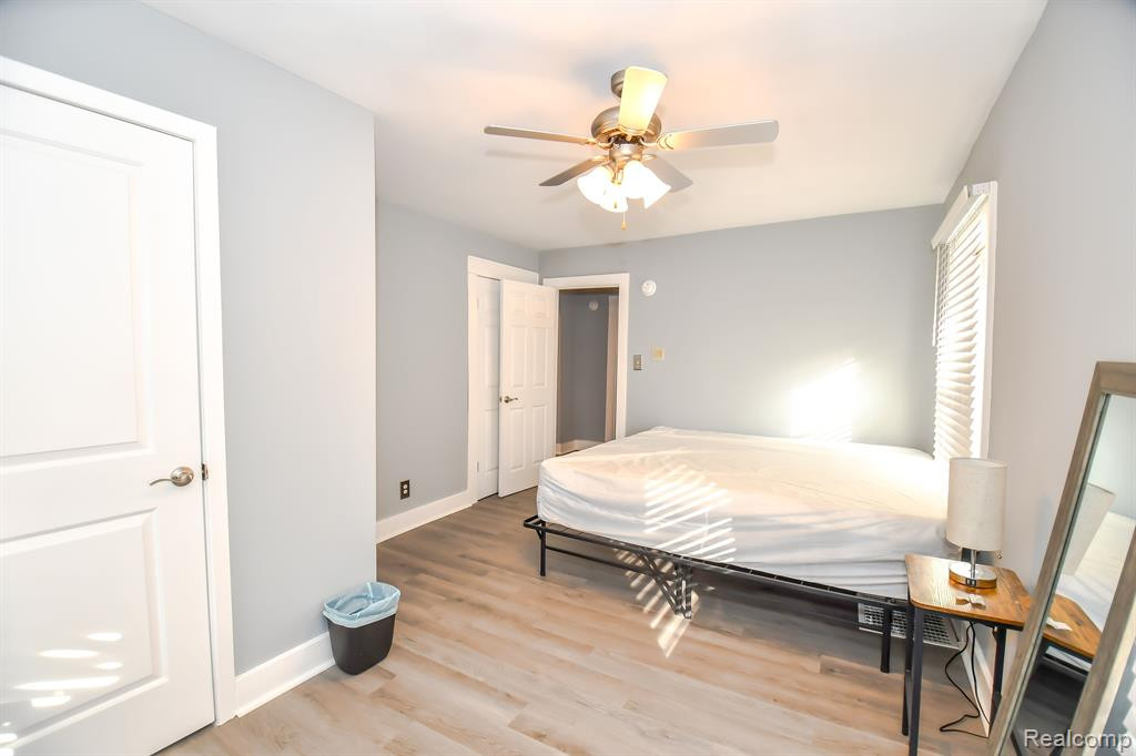 21344 MITCHELLDALE Avenue, Ferndale, MI 48220 — Photo 13