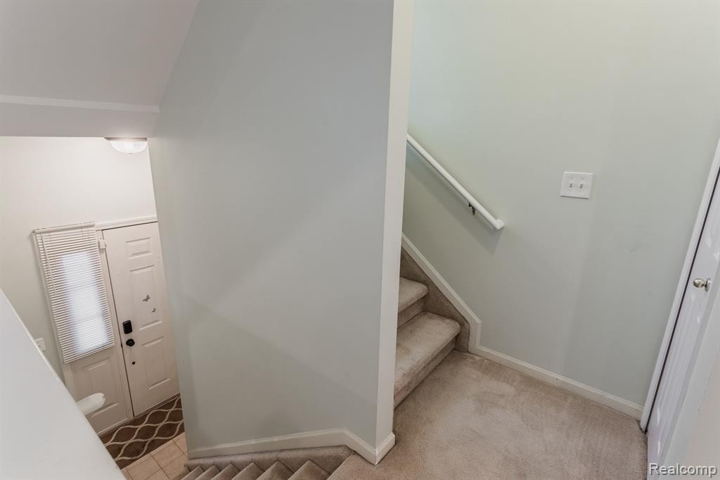 25385 SAINT JAMES, Southfield, MI 48075 — Photo 5