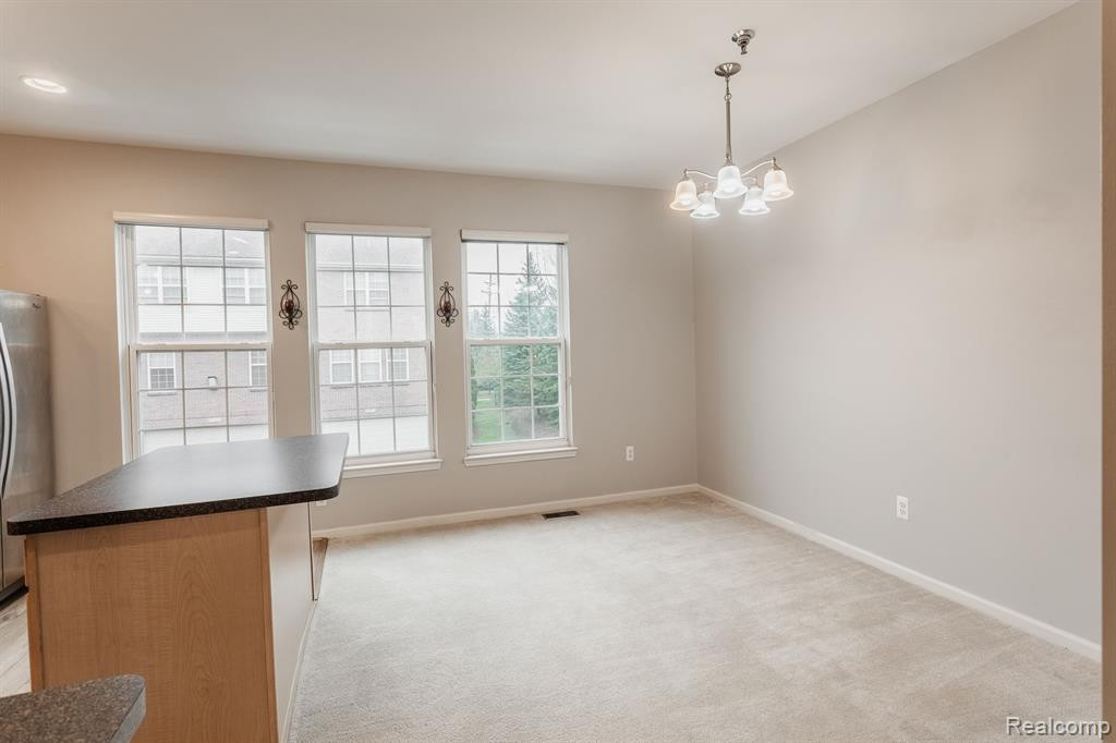 25385 SAINT JAMES, Southfield, MI 48075 — Photo 13