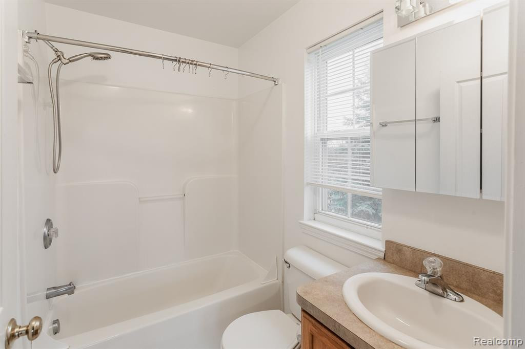 25385 SAINT JAMES, Southfield, MI 48075 — Photo 24