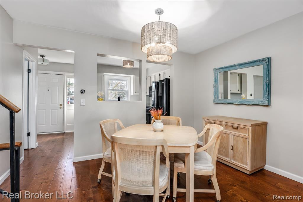 5240 BREEZE HILL, 88, Troy, MI 48098 — Photo 9